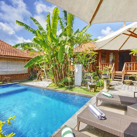 Ss Pangket Bungalow Toyapakeh ภายนอก รูปภาพ