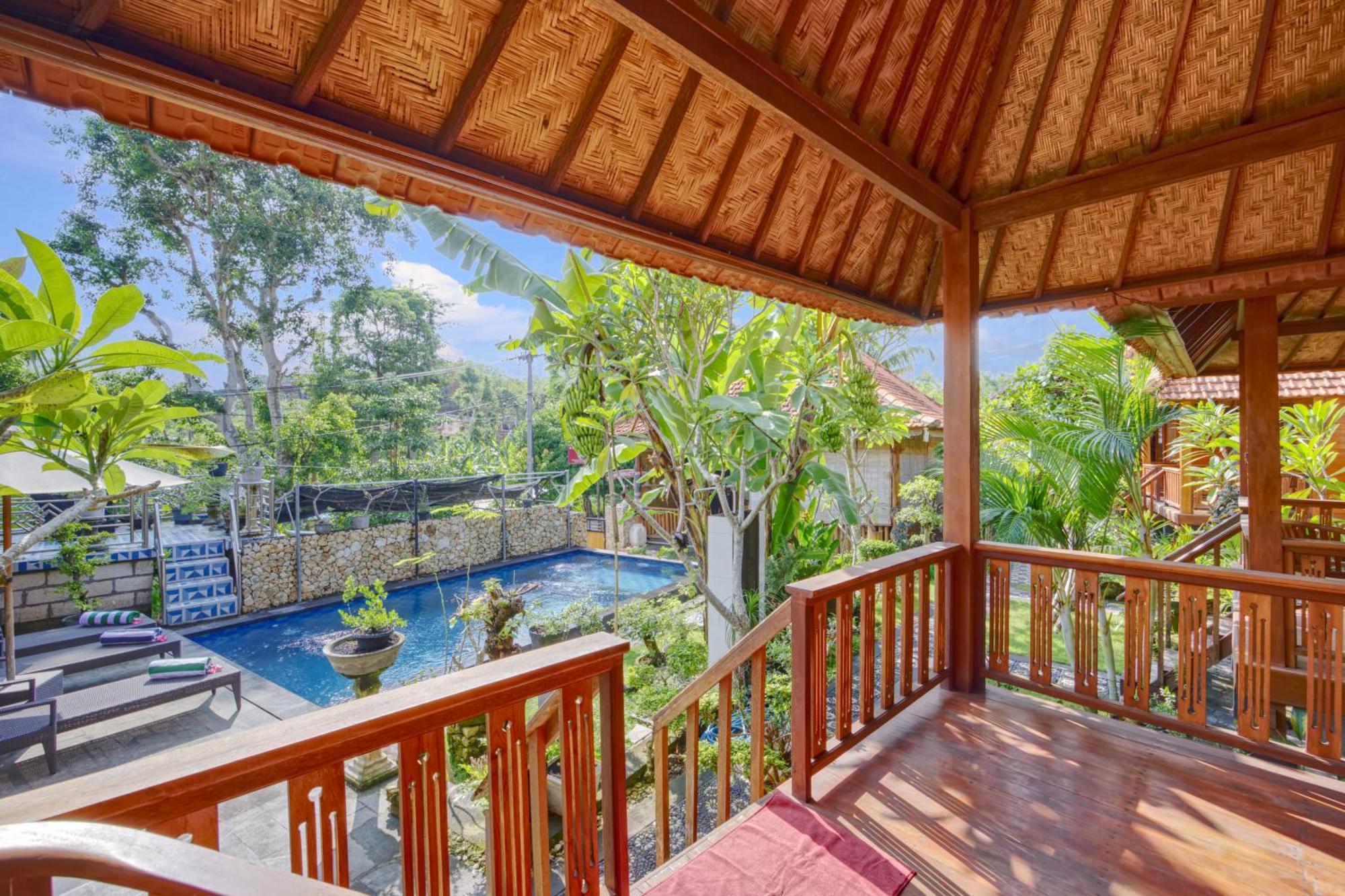 Ss Pangket Bungalow Toyapakeh ภายนอก รูปภาพ