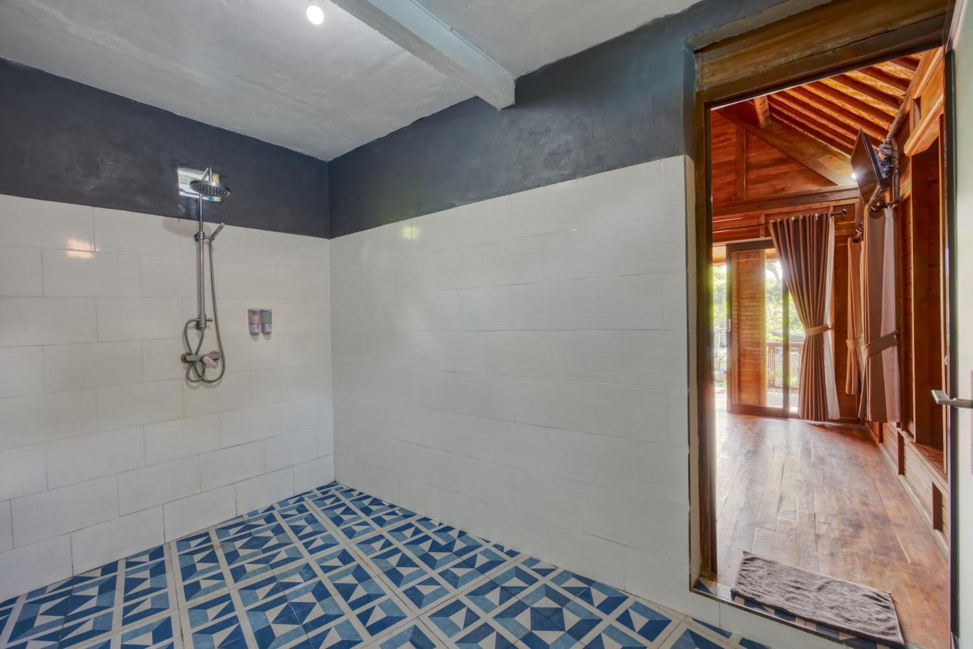 Ss Pangket Bungalow Toyapakeh ห้อง รูปภาพ